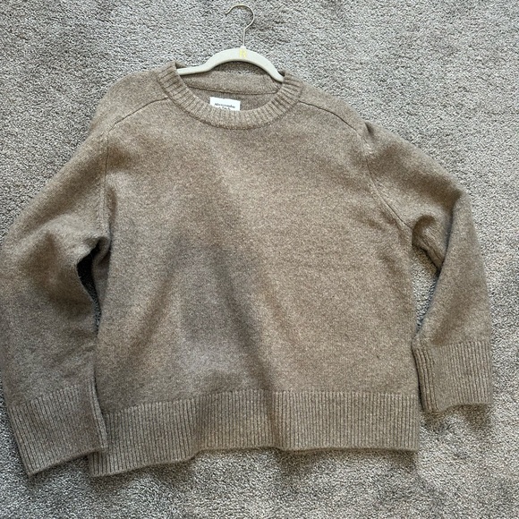 Abercrombie & Fitch Madeline Crew Neck Sweater - Picture 5 of 5